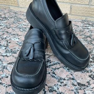 American Eagle Outfitters Black Loafers Size 9